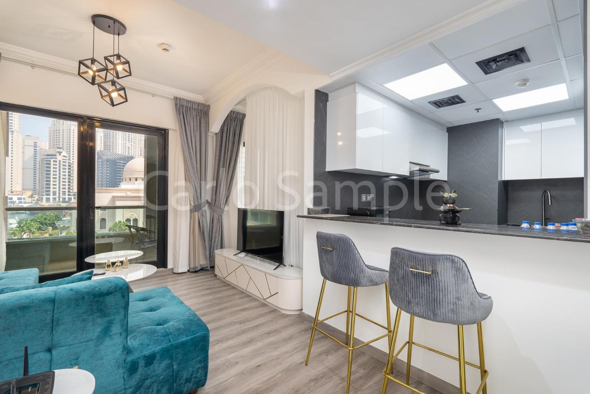 Apartment Tudors One Marina View Rooftop Pool Four Beds
